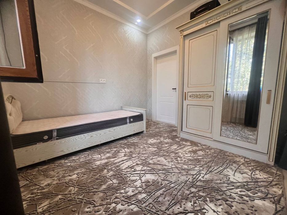 Чилонзор 8 квартол Кизлар керак