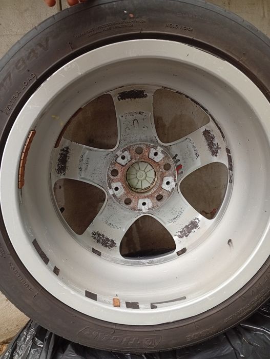 Roți BMW in 2 lățimi