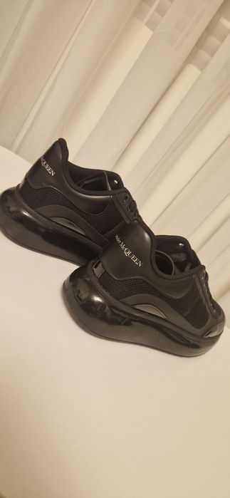 Model nou adidasi Alexander McQUEEN. Stoc limitat