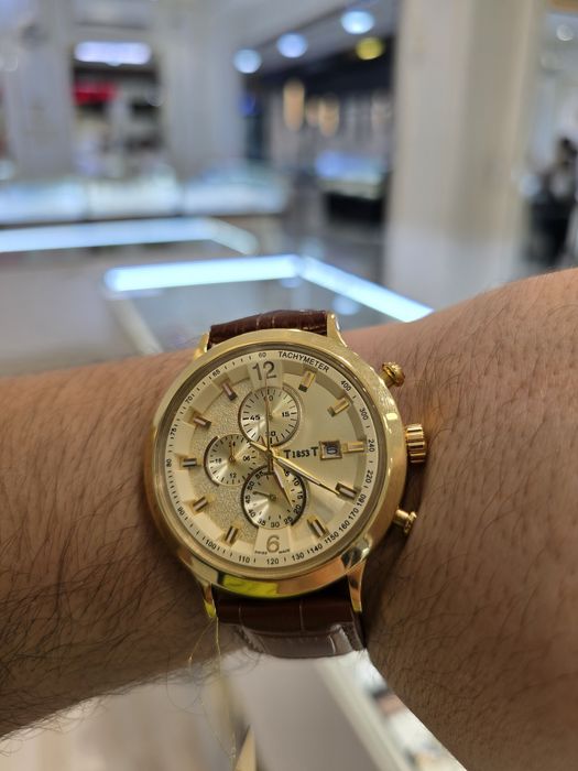 Продам золотые часы Tissot 750 пробы
Проба 750