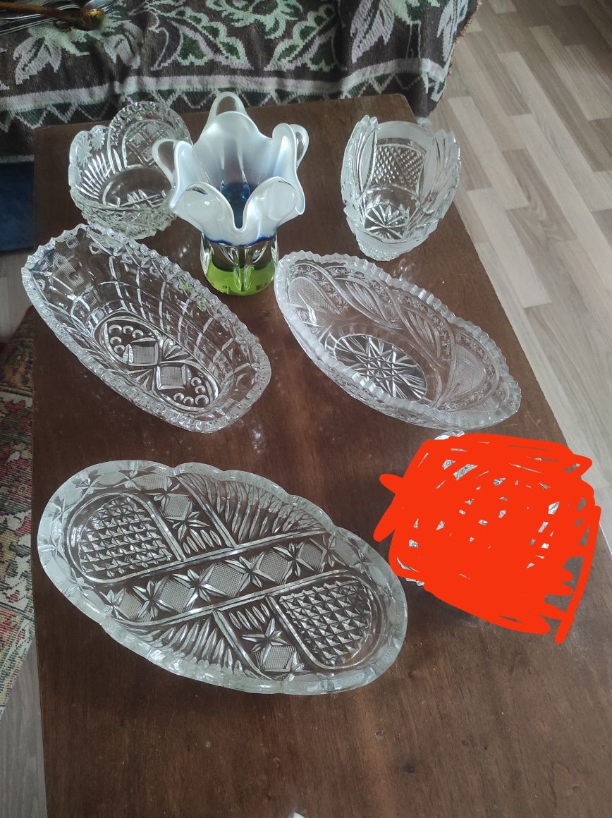 Продается хрусталь.