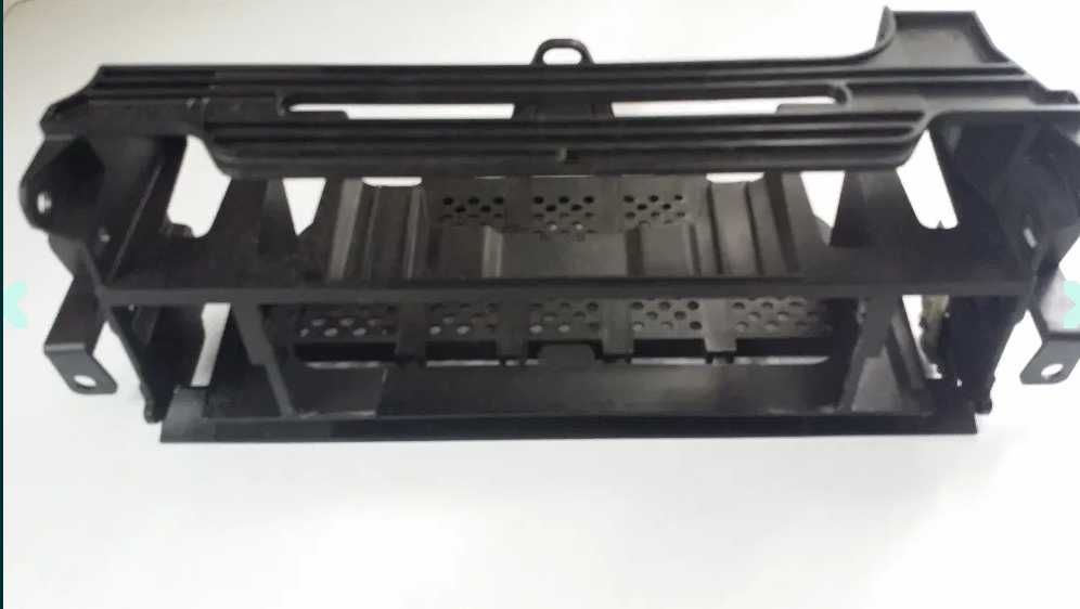 Suport (consola) Mid & Cd-player Bmw E39 OEM