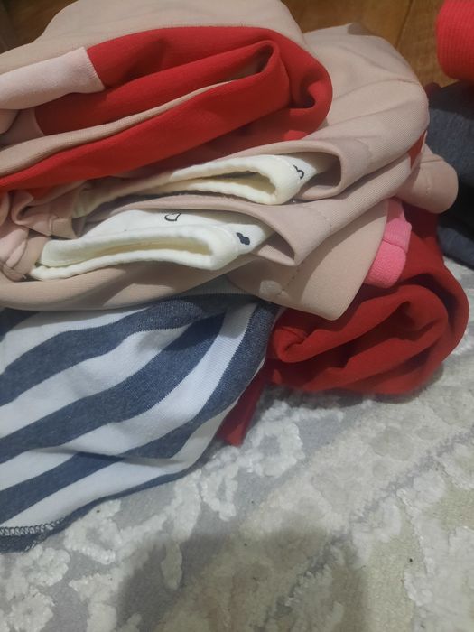 Отдам детские вещи в одни руки для девочки