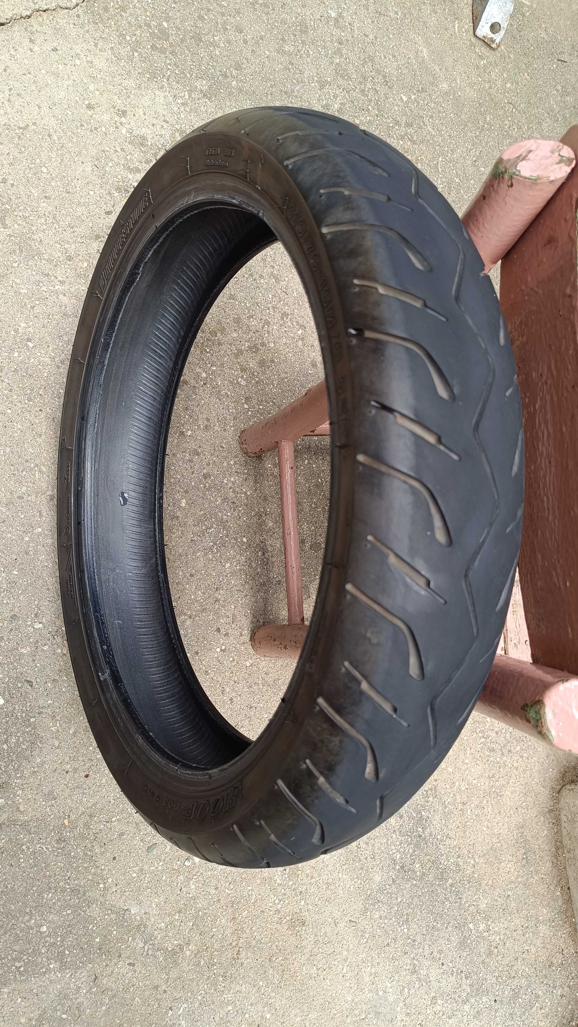 Гуми Bridgestone HOOP B02 & B03 Dot 1019 за Honda Sh 300