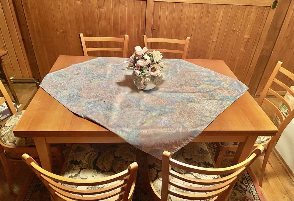 Masa extensibila cu 6 scaune