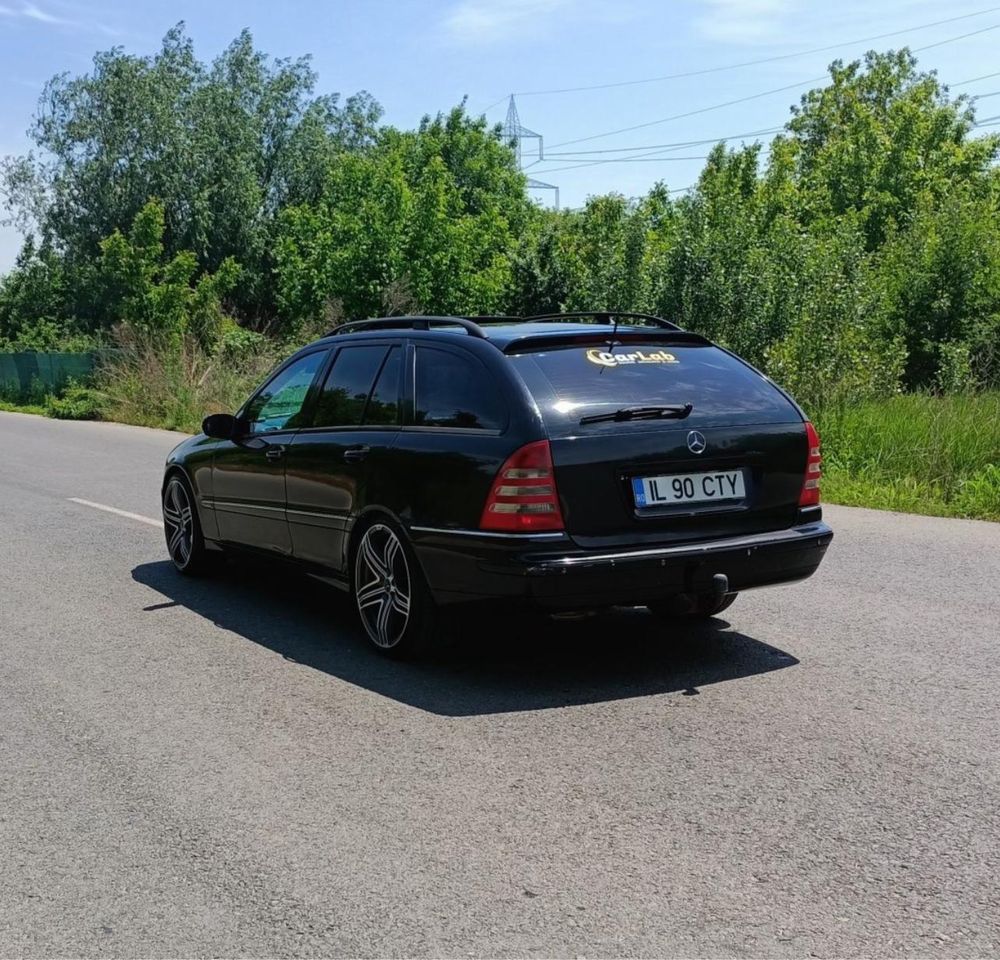 Mercedes c w203 - defect