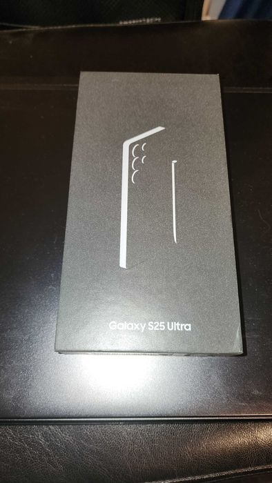 De Vanzare Samsung Galaxy S25 Ultra 256 GB - Liber De Retea - SIGILAT