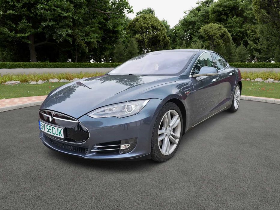 TESLA MODEL S / P85 / Incarcare gratuita pe viata / 420 CP / 7 locuri