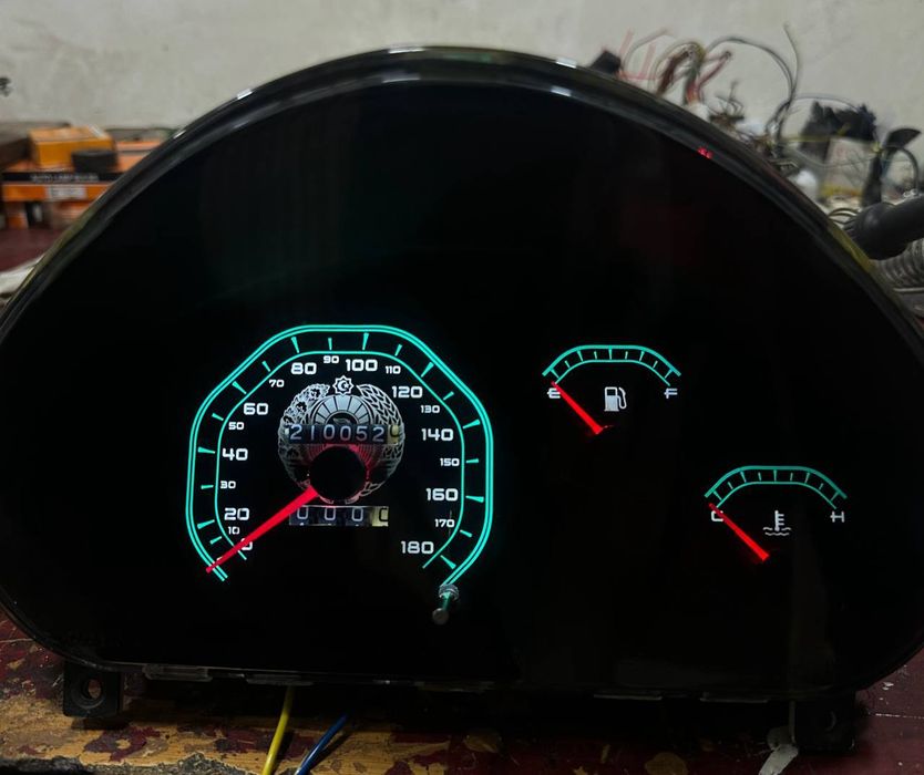 Matiz 3 tali Tablo sotiladi. Продоется Приборка Матиз 3 цлиндр