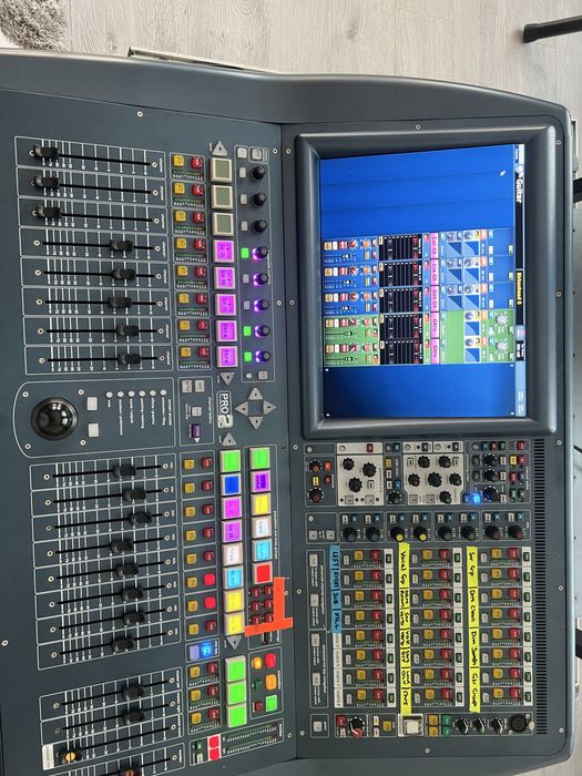 MIDAS PRO 2C mixer digital full !