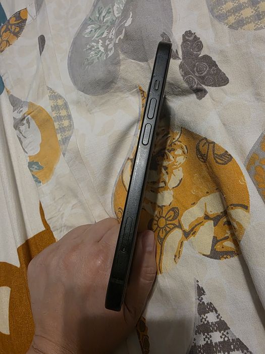 Apple Iphone 15 full box