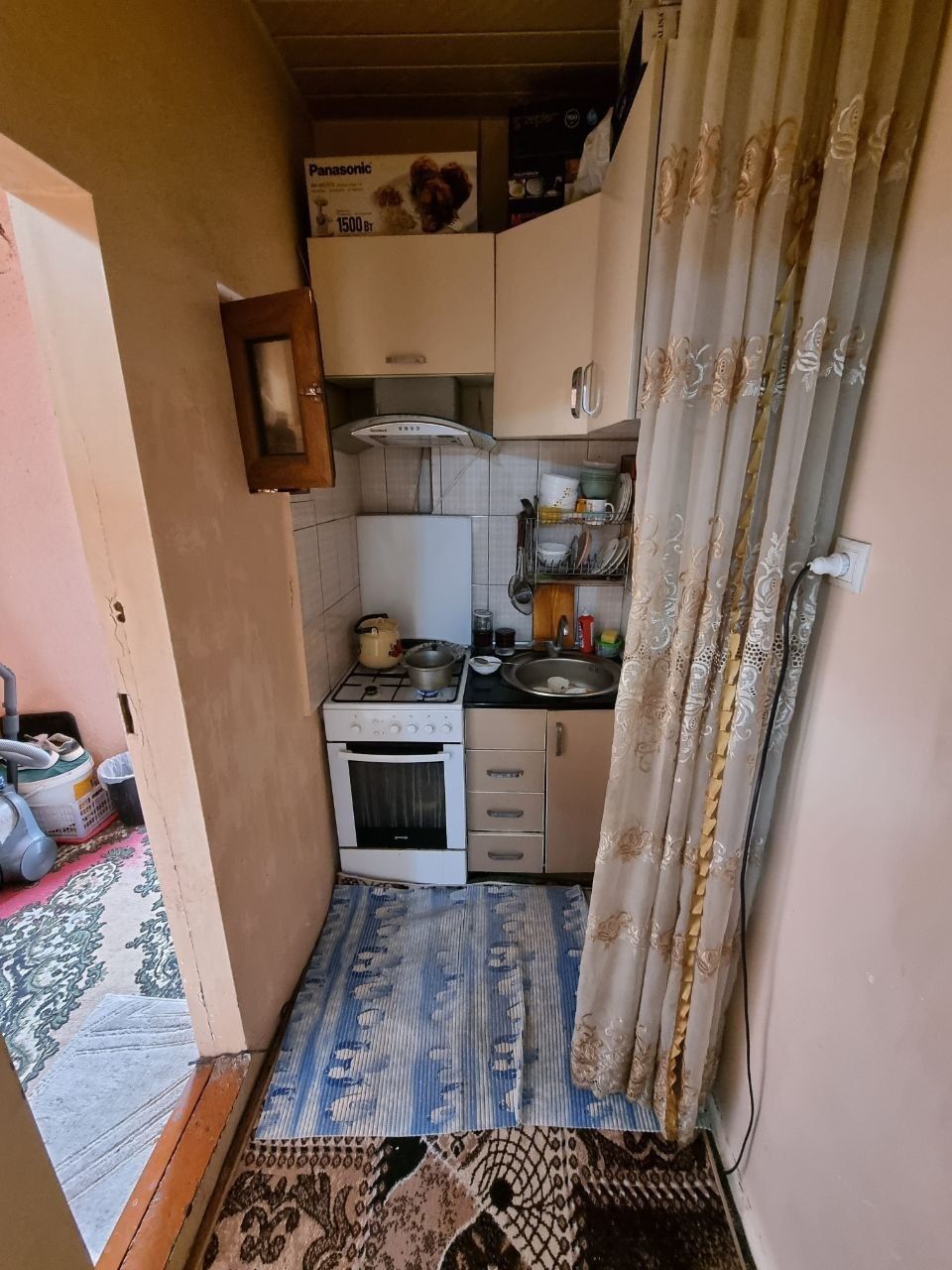 1в2 ком. кв., 1²/8/9. Сергели 5. Метро "Sergeli" 300 м. Дом галерейка