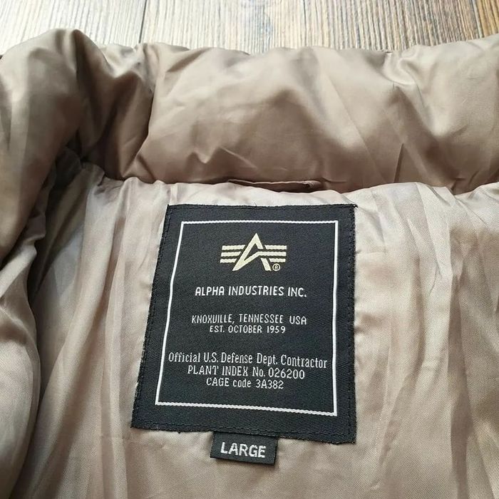 Страхотно мъжко пухено яке ALPHA INDUSTRIES размер L