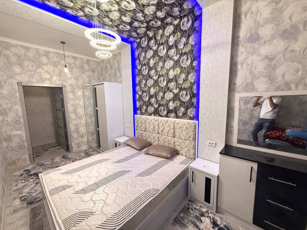 Сдается 2 х комнатная квартира на 4 этаже Конечка 300 $