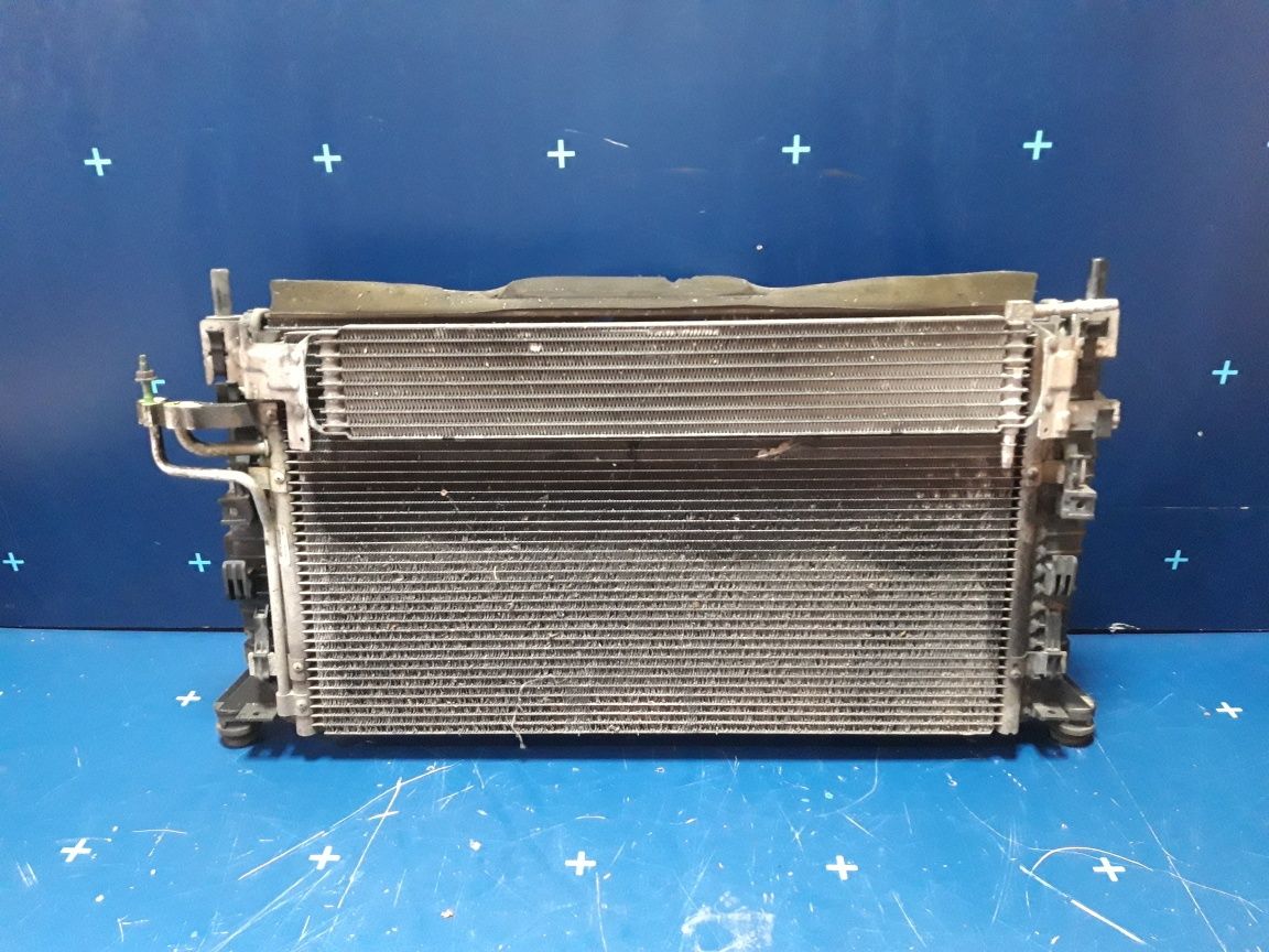 Radiator apa ford focus 2 cod 3M5H8005RK  C MAX