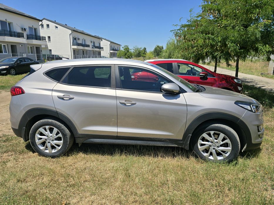 Vând Hyundai Tucson din 2018 proprietar unic.