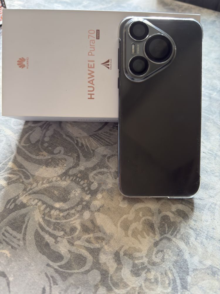Продавам Huawei Pura 70