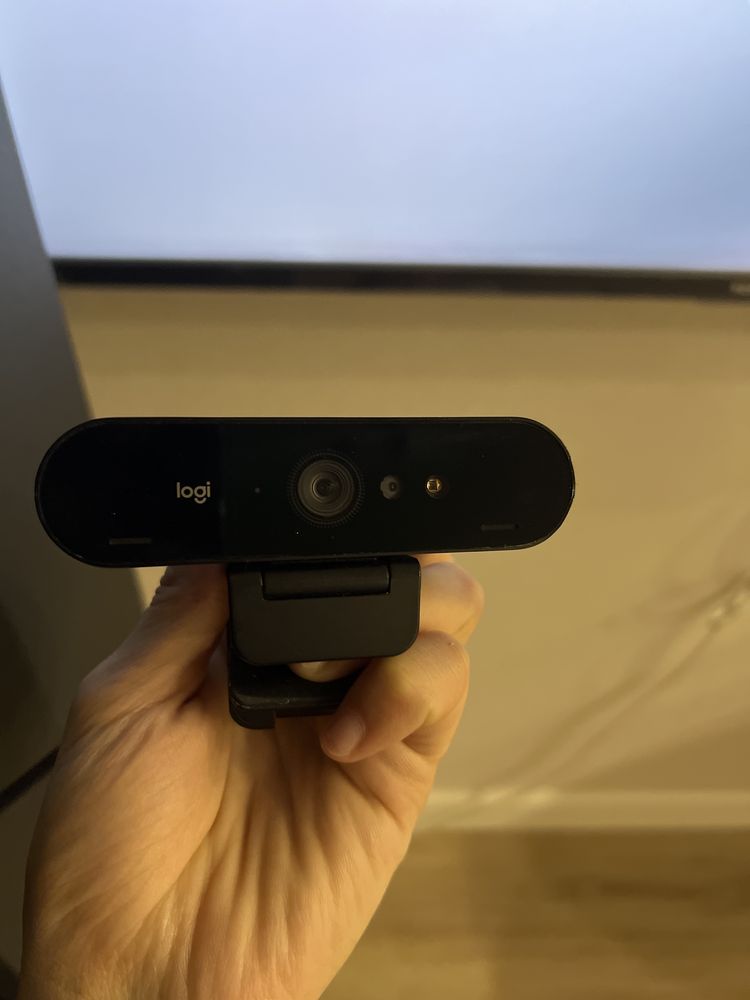 Веб камера logitech