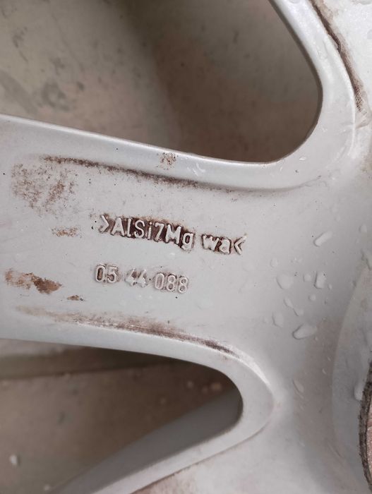 Продавам джанти за vw