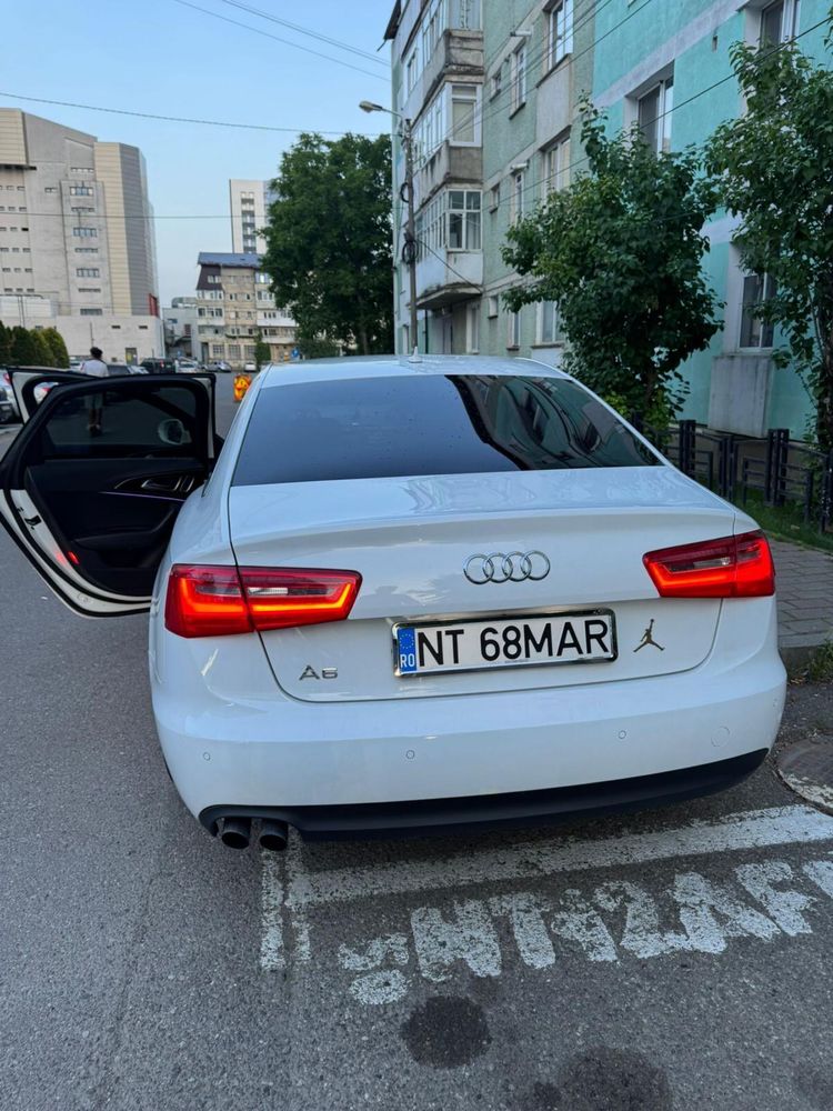 Vând Audi A6 C7
