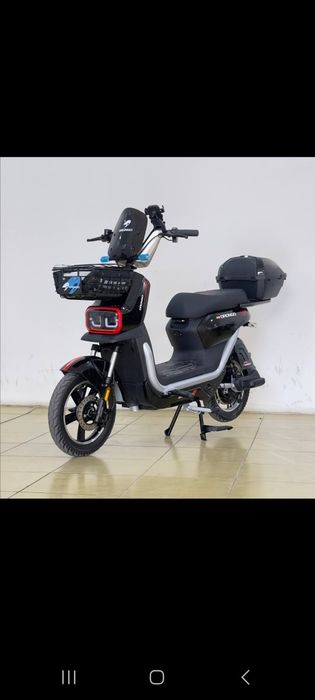 Электроскуткр Drongo 2025