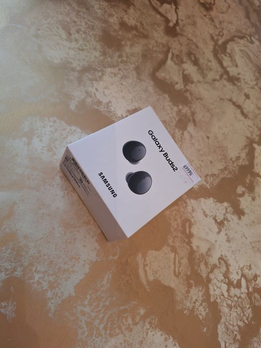Продам новые Galaxy Buds 2