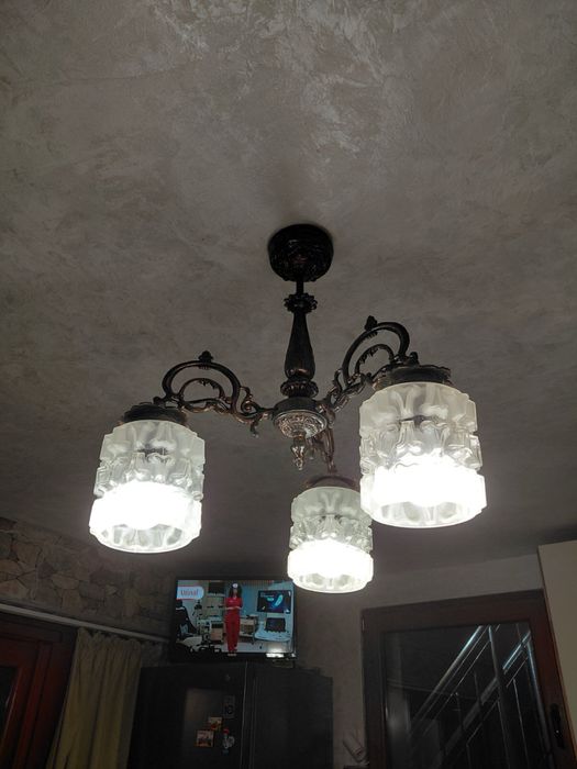 Абажури,плафони от ковано желязо