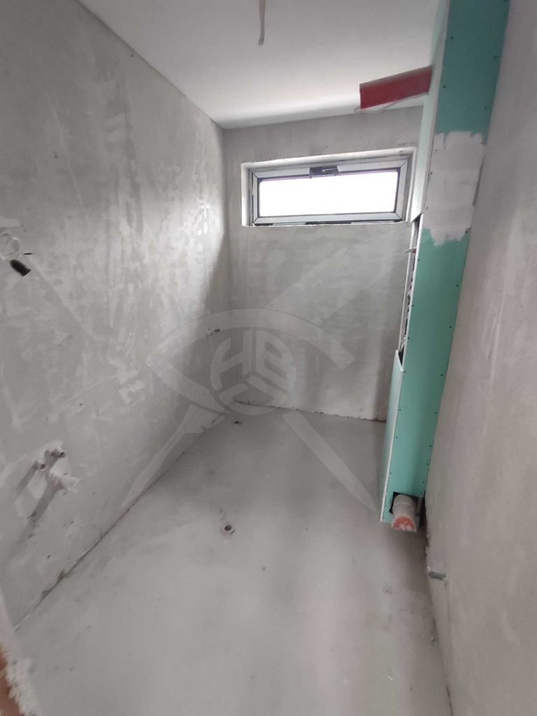 Продава се Многостаен апартамент в Варна, Бриз - 164 кв.м за 2201 €/кв.м - Снимка #5