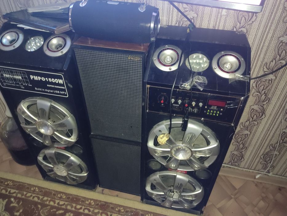 Продам колонки старые