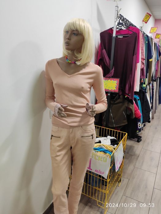 Продава се Магазин в Русе, Център - 50 кв.м за 102 €/кв.м - Снимка #2