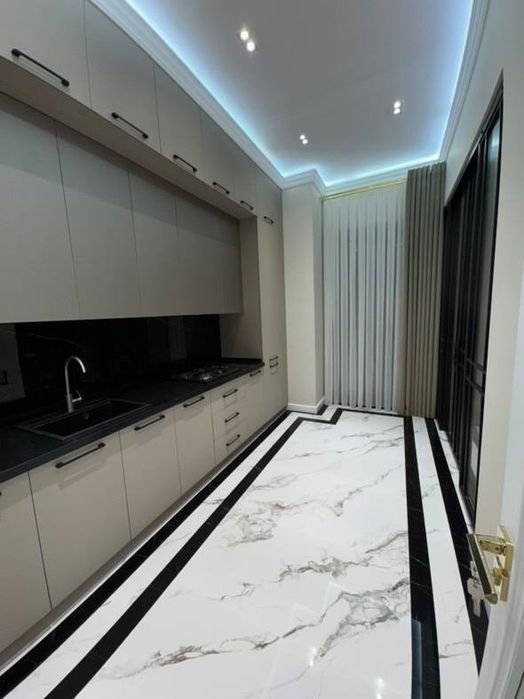 ПРОДАЕТСЯ КВАРТИРА!!!
Новостройка  2/2/8 
Ориентир: Напротив 
NRG MIRZ