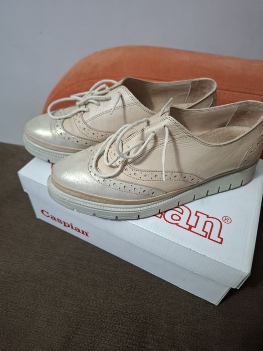 Pantofi damă piele
