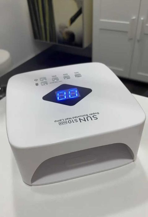 Професионална led лампа за маникюр