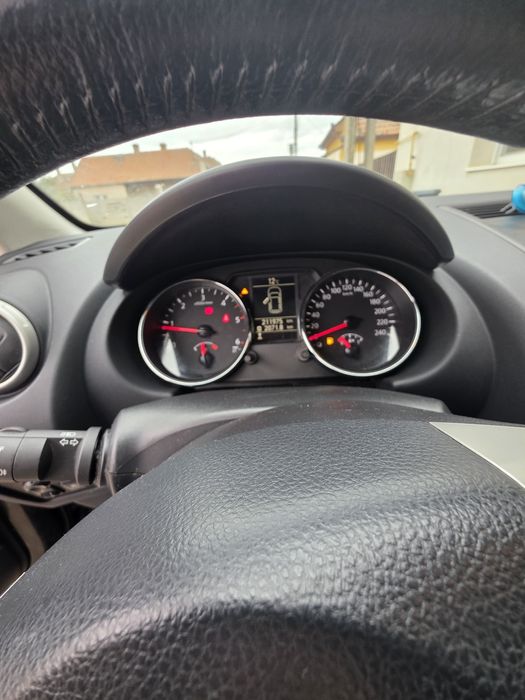 Nissan Qashqai Pure Drive 1,6 dci 131 cp ,2013 /12