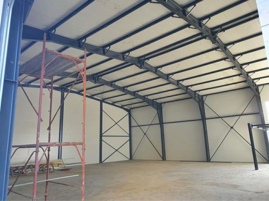 CONSTRUIM HALE METALICE panouri sandwich conform proiect