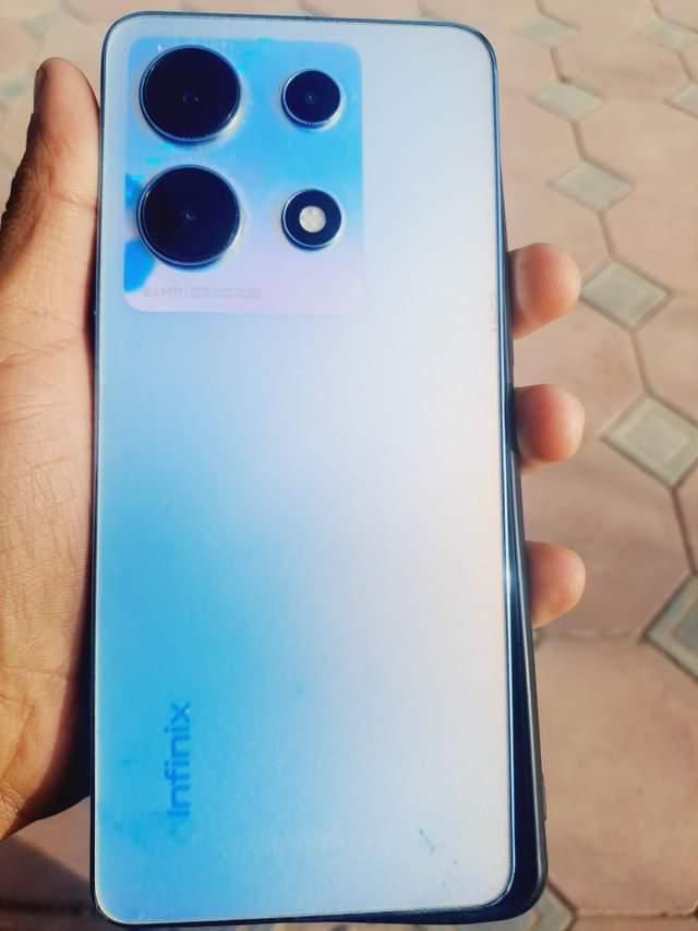 Infinix  note  30