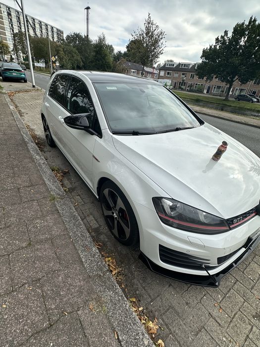 Golf 7 GTI Performance Stage 1 ( 300+ CP)