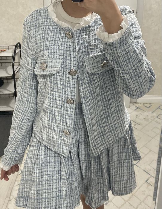 Продам твидовую двойку