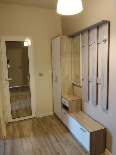 Дава се под наем Тристаен апартамент в София, Дървеница - 97 кв.м за 599 € - Снимка #2