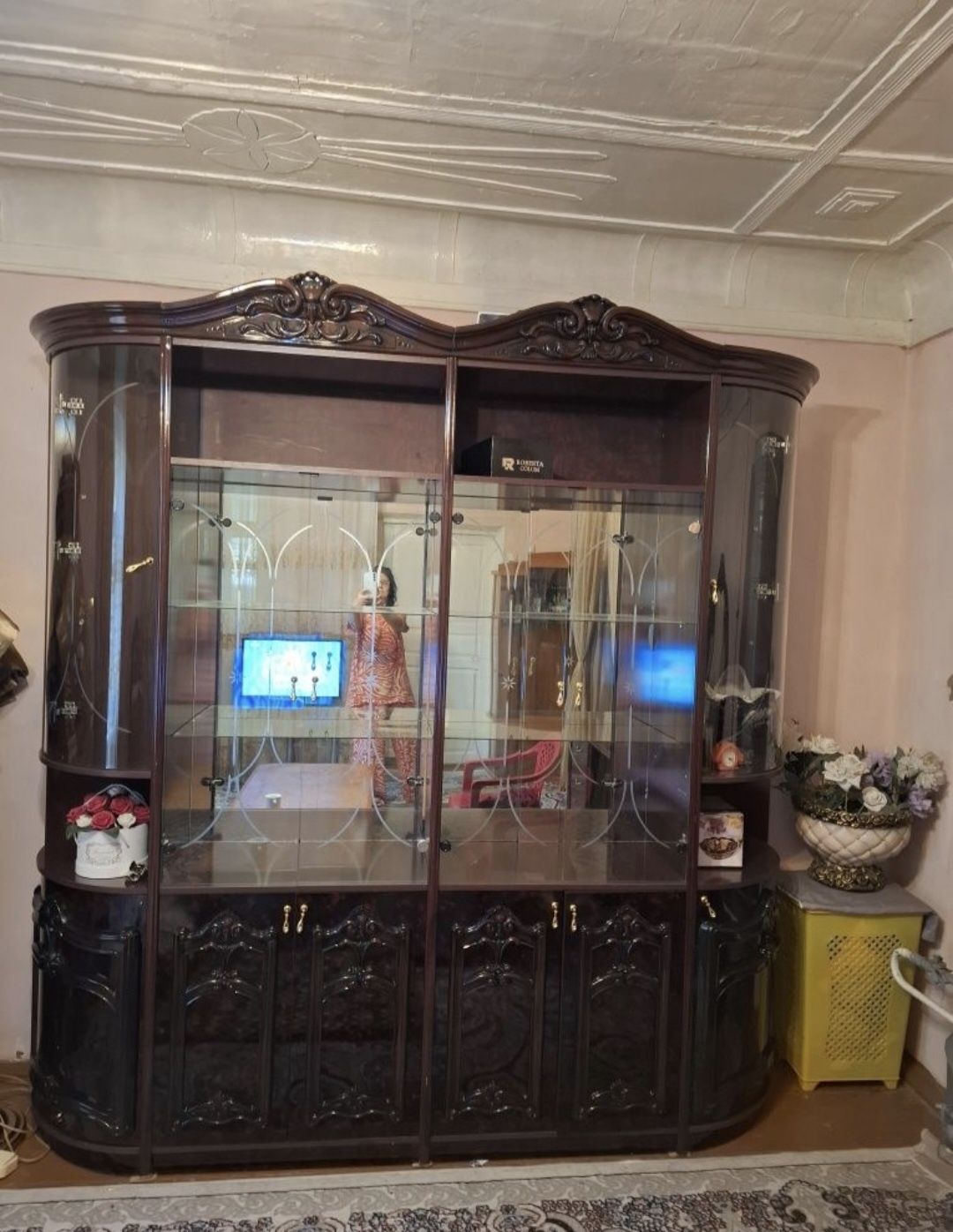 Срочно продаётся стенка