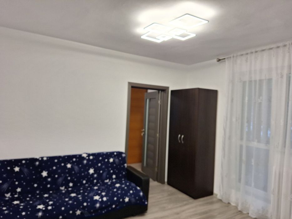 Închiriez apartament 2 camere Podu Ros  Aleea Nicolina nr 2