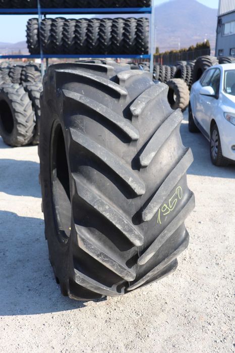 Cauciucuri Radiale 600/65R28 Michelin pentru Tractor fata John Deere