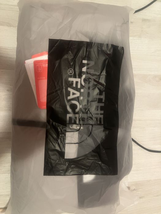 Geacă The North Face gri