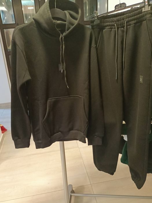 Trening Armani pentru barbati