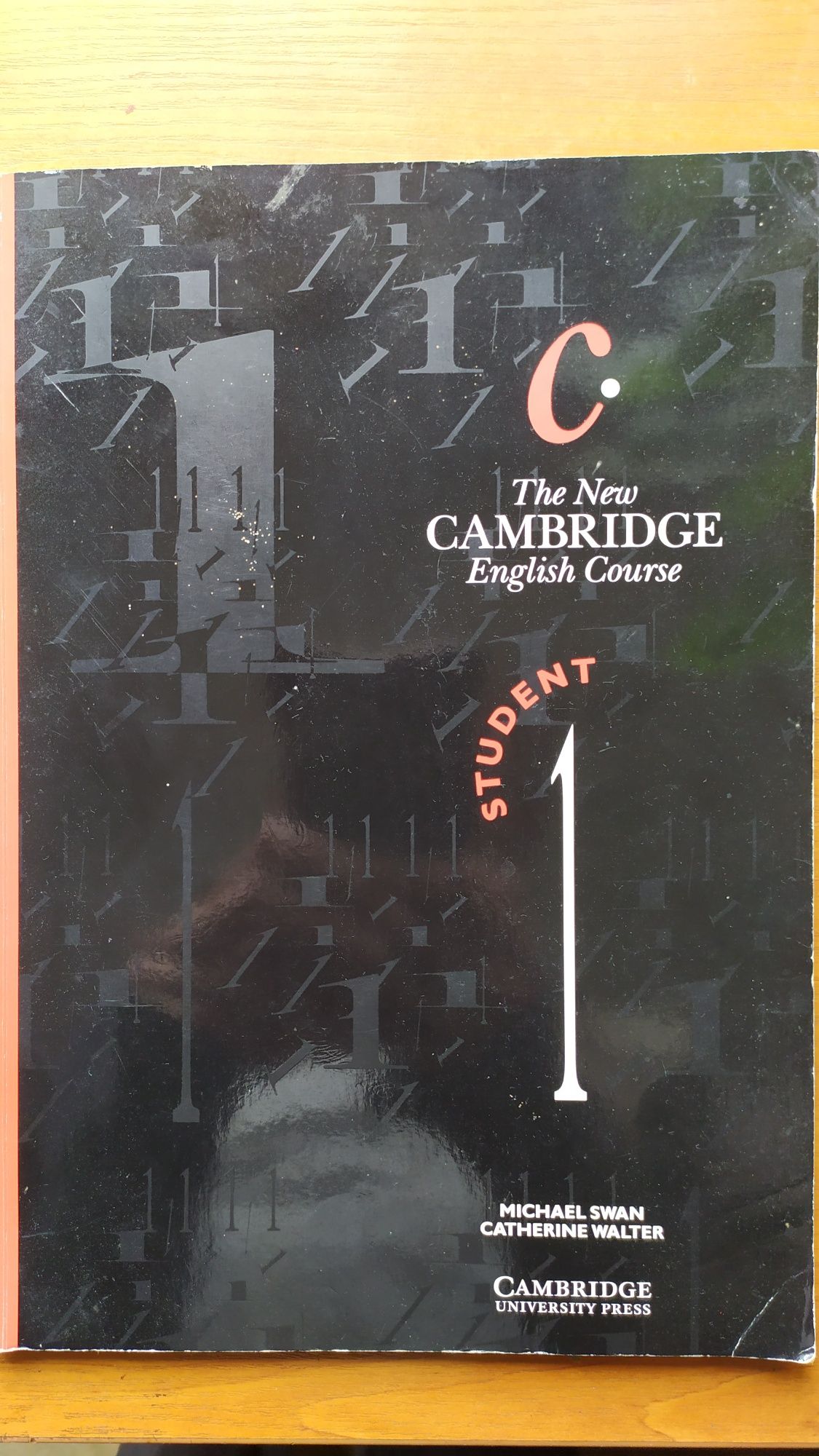 Продавам The new Cambridge English Course