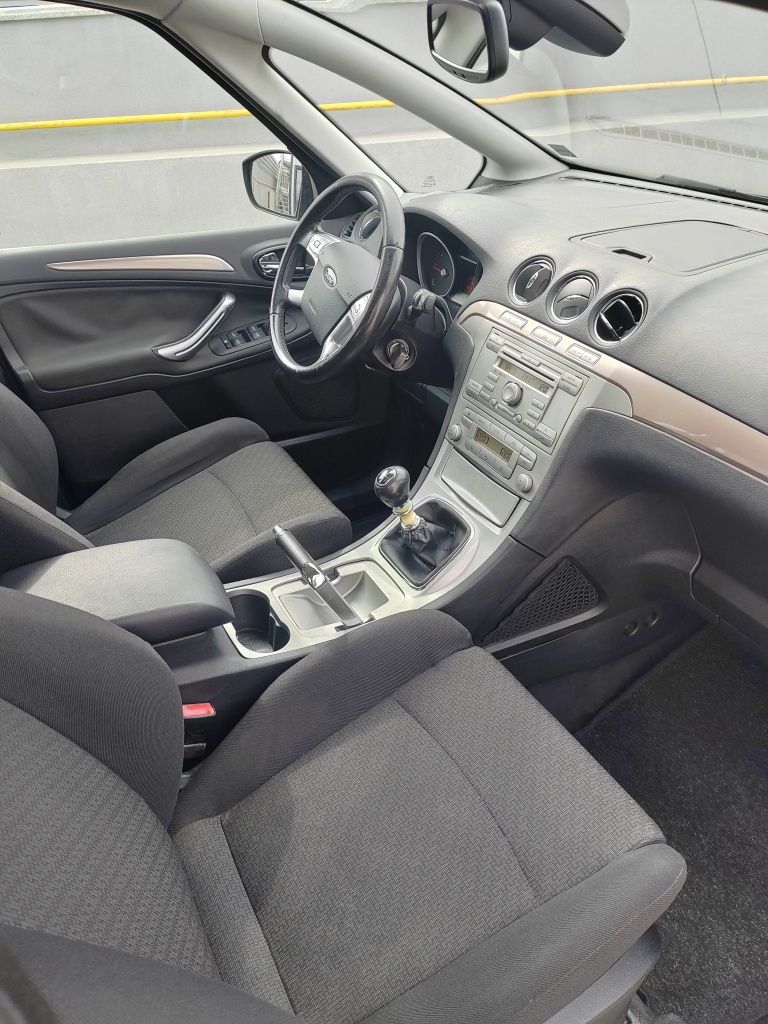 Ford focus S-MAX