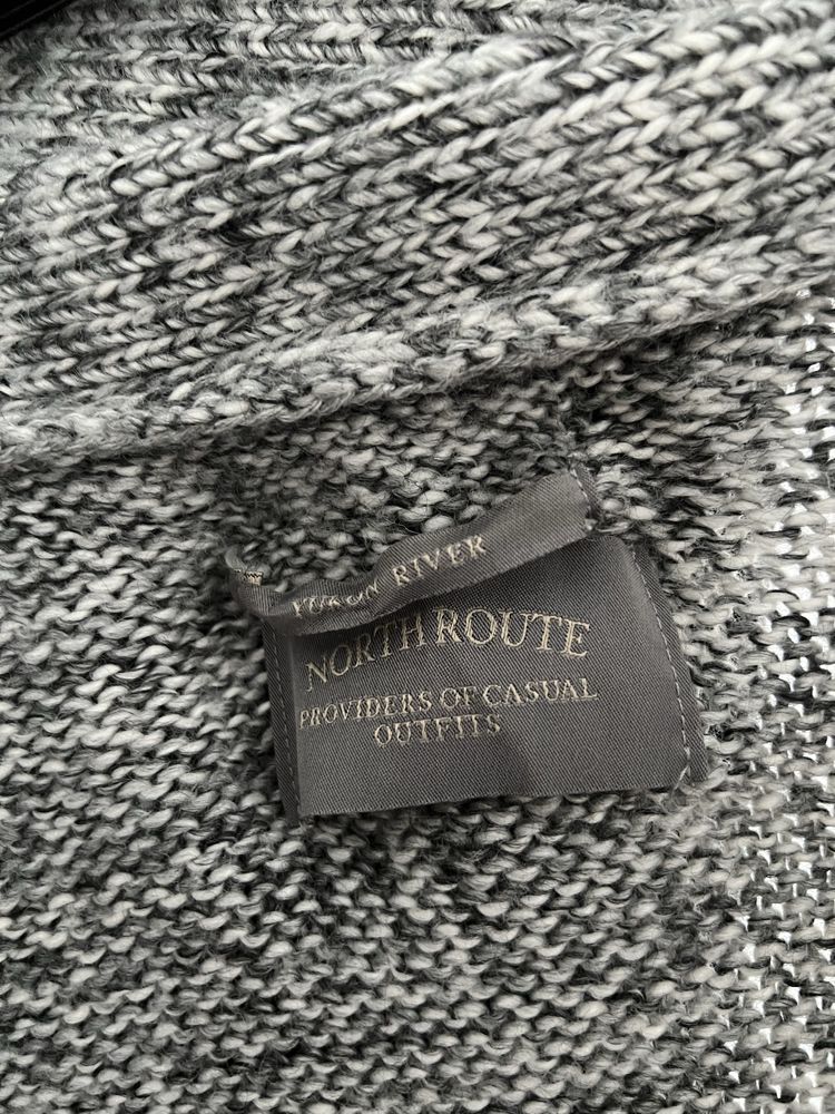 Vand Cardigan din lana,, nou cu eticheta, NORTH ROUTTE X Tchibo