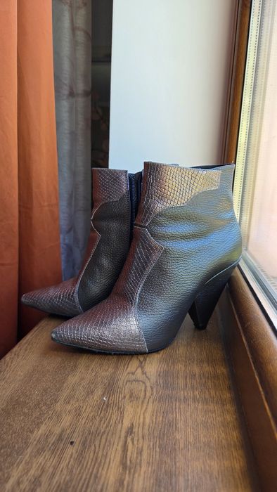 Ghete dama piele naturala model Modern Western