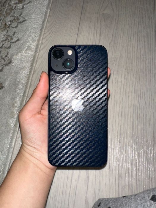 iPhone 13 Midnight