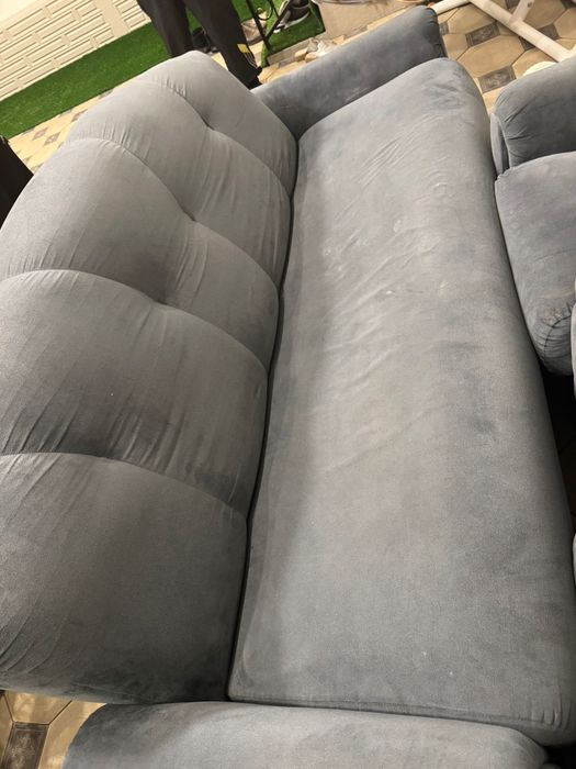 Два кресла и диван